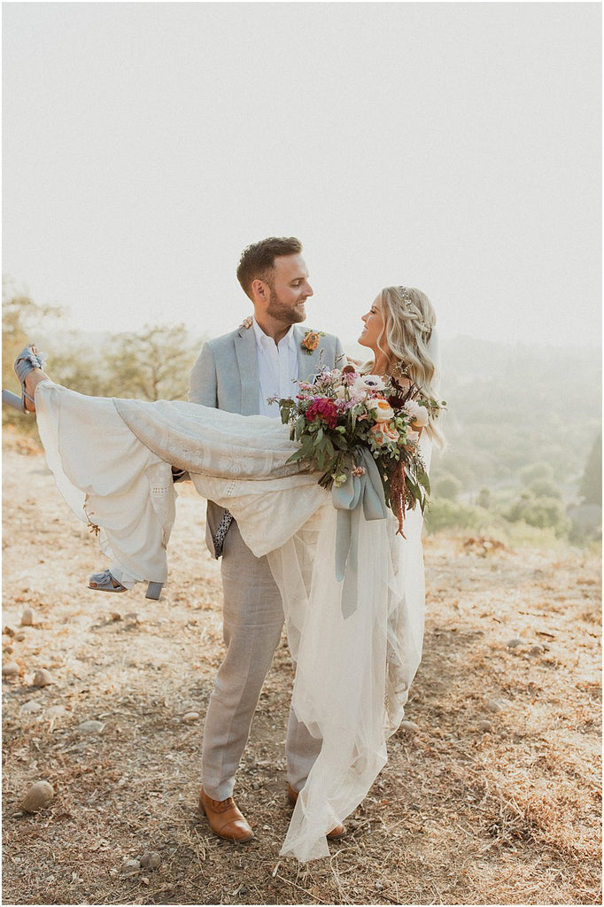 Colorful NorCal Wedding in the Sierra Foothills